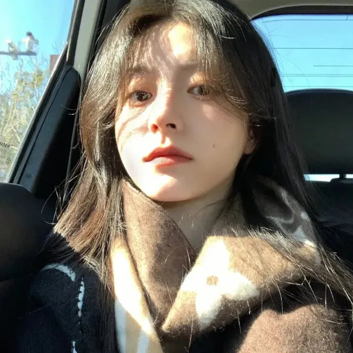 侬好，我的东北女友